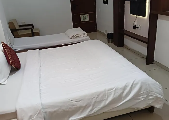 Hotel Kalinga Lake View Ahmedabad